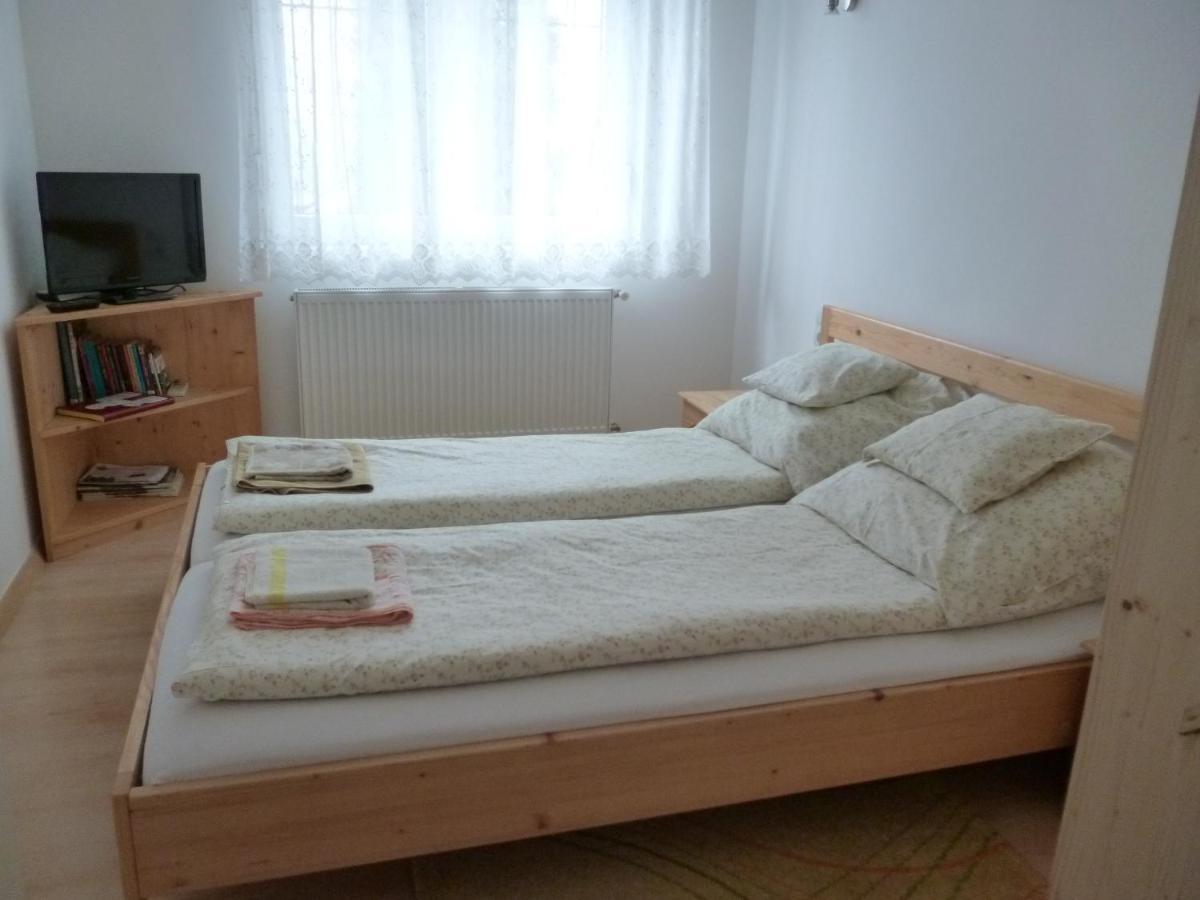 Ferienwohnung Keresztmama Haza Hajdúszoboszló Exterior foto