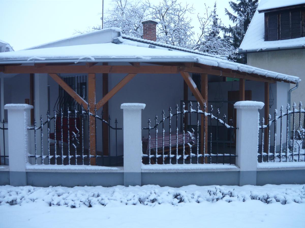 Ferienwohnung Keresztmama Haza Hajdúszoboszló Exterior foto